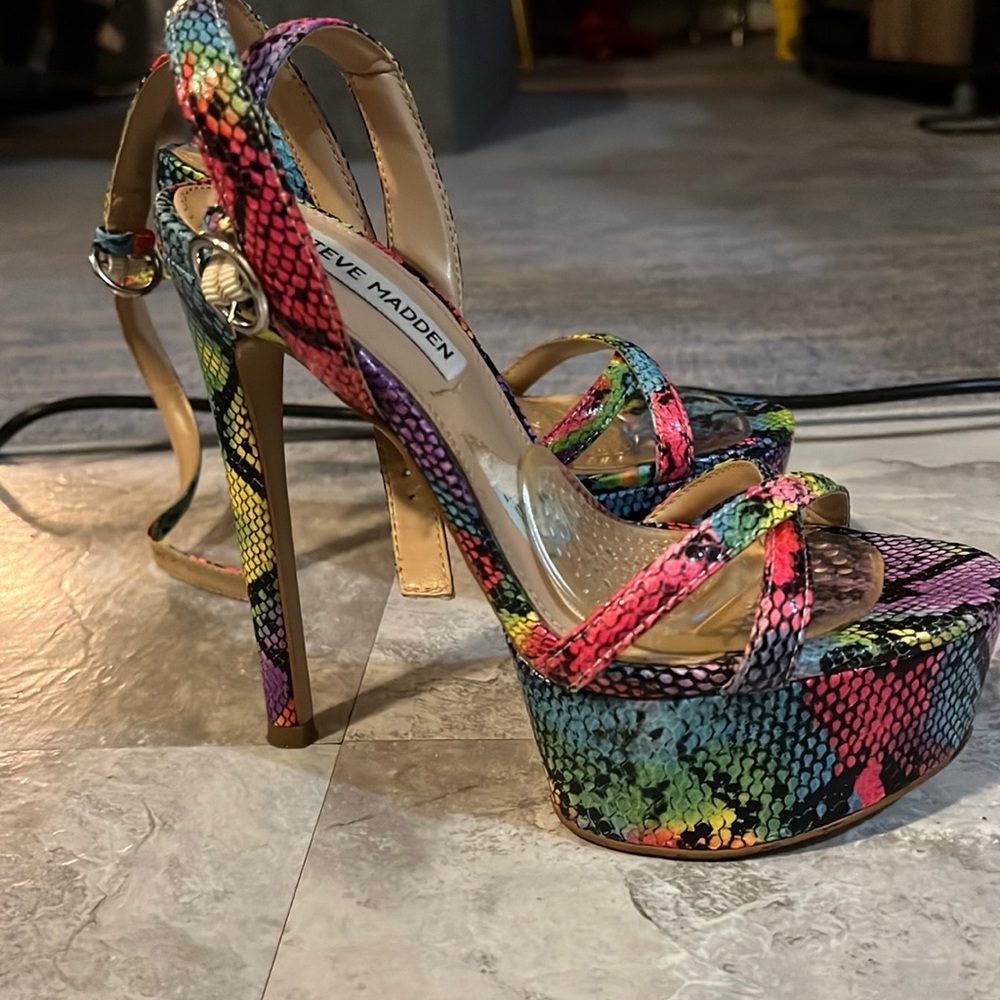 Steve Madden heels